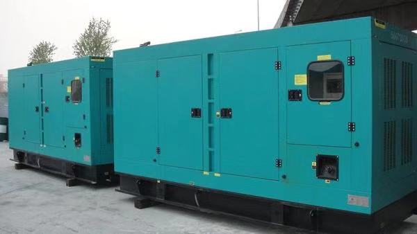巴塘康明斯400kw大型柴油二手发电机组